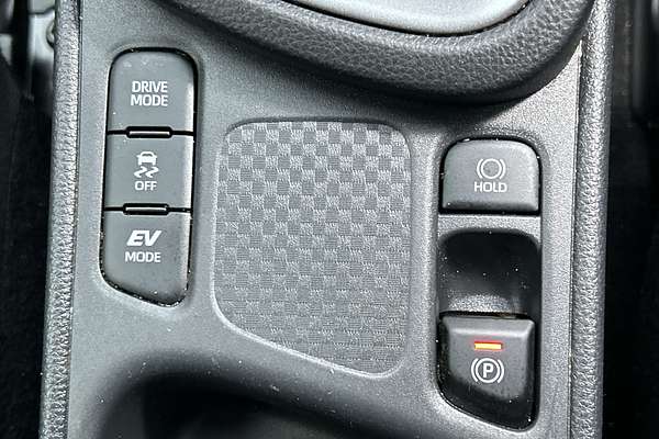 2024 Toyota Yaris Cross GX MXPJ10R thumb-13