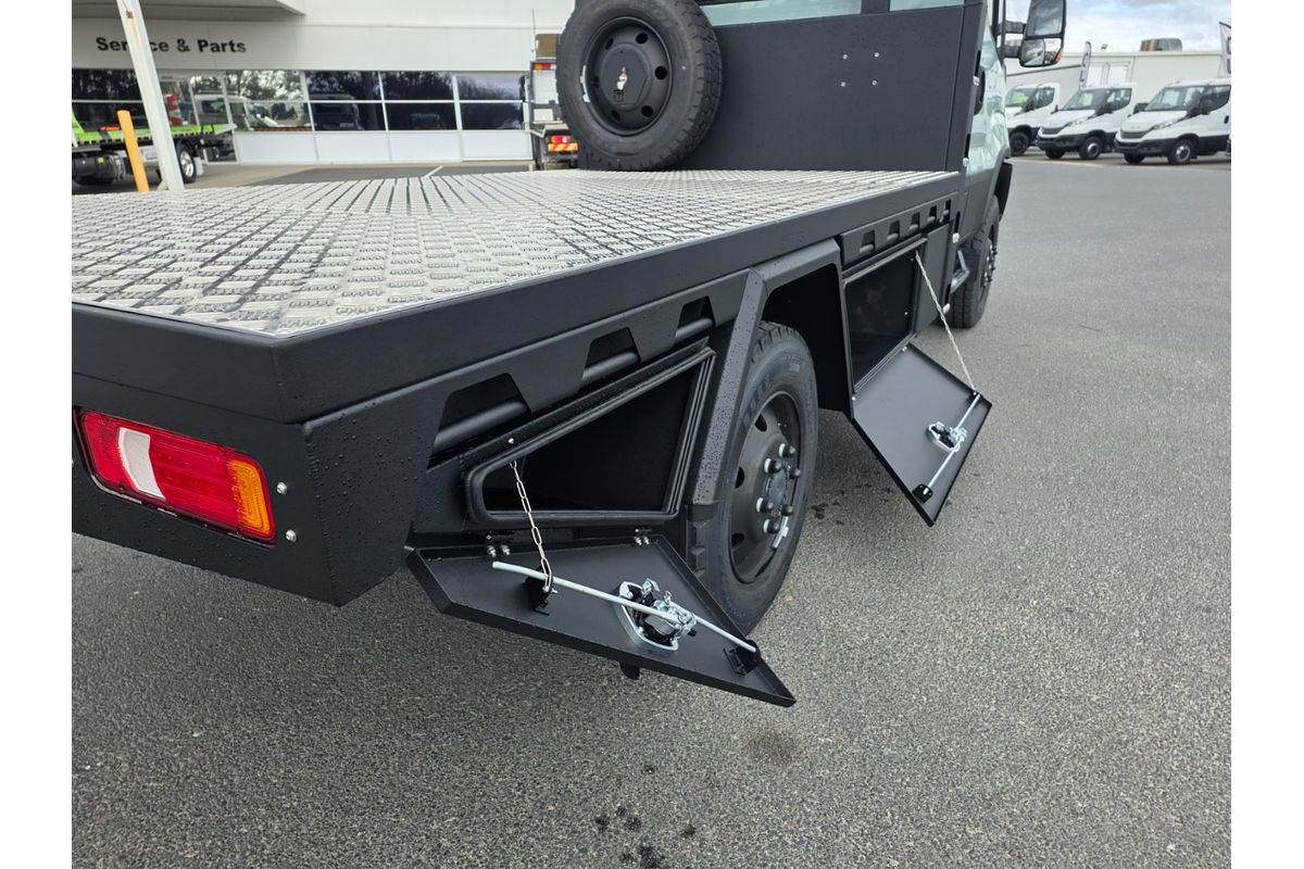 2024 IVECO Daily 70S18 image 18