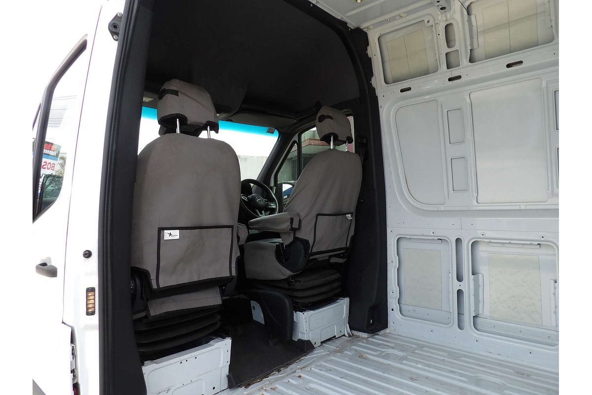 2020 Mercedes-Benz Sprinter 519CDI VS30 LWB High Roof image 5