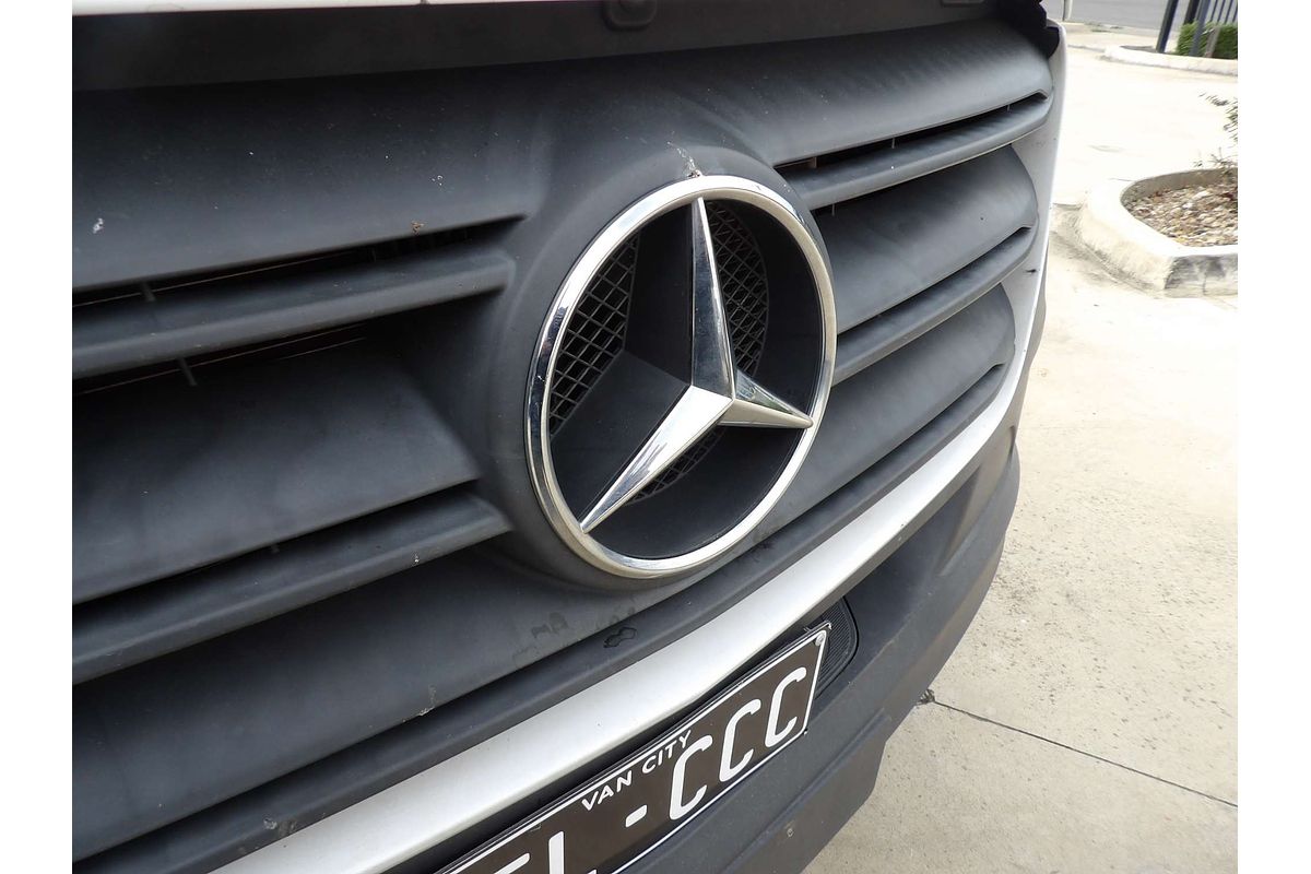 2020 Mercedes-Benz Sprinter 519CDI VS30 LWB High Roof image 10