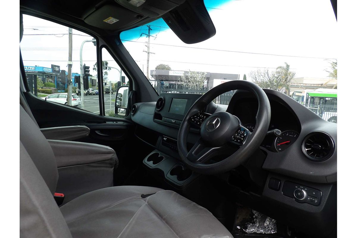 2020 Mercedes-Benz Sprinter 519CDI VS30 LWB High Roof image 12