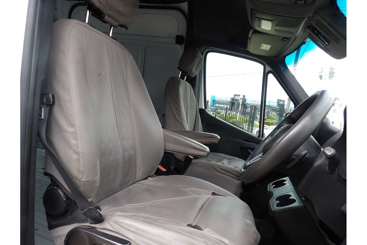 2020 Mercedes-Benz Sprinter 519CDI VS30 LWB High Roof image 13