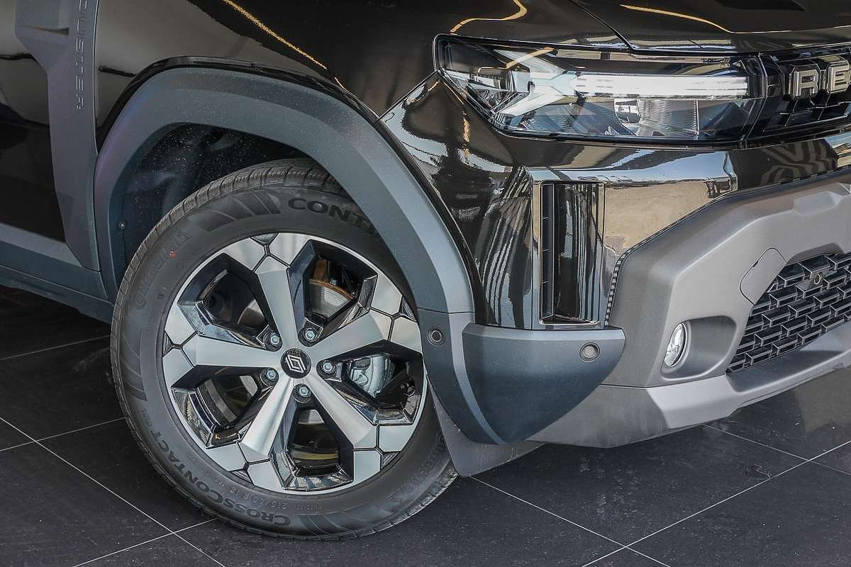 2025 Renault Duster Techno X1311