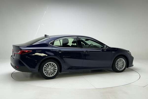 2025 Toyota Camry Ascent AXVH80R thumb-2