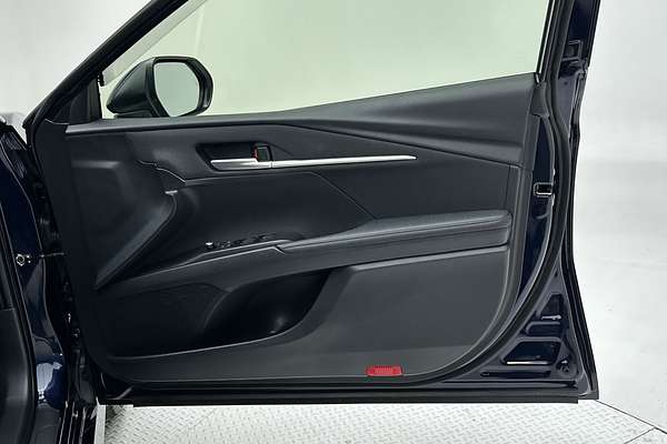 2025 Toyota Camry Ascent AXVH80R thumb-18