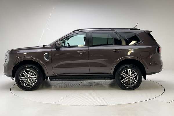2024 Ford Everest Trend 2.0L thumb-4