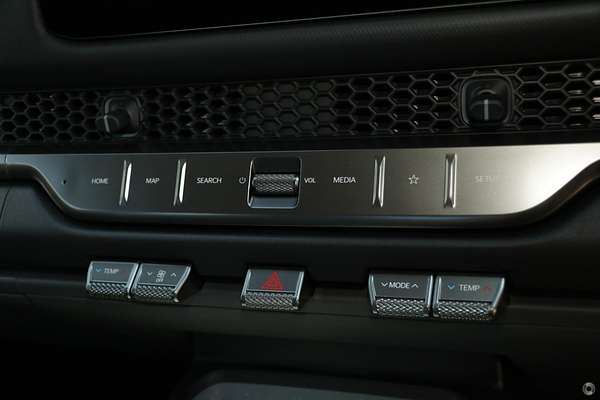 2025 Kia Tasman SX TK 4X4 thumb-9