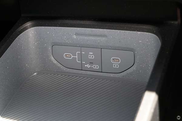 2025 Kia Tasman SX TK 4X4 thumb-10