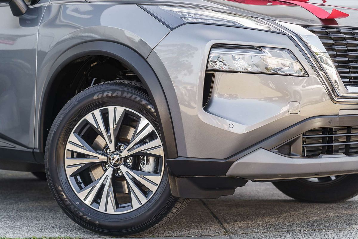 2025 Nissan X-TRAIL ST-L T33