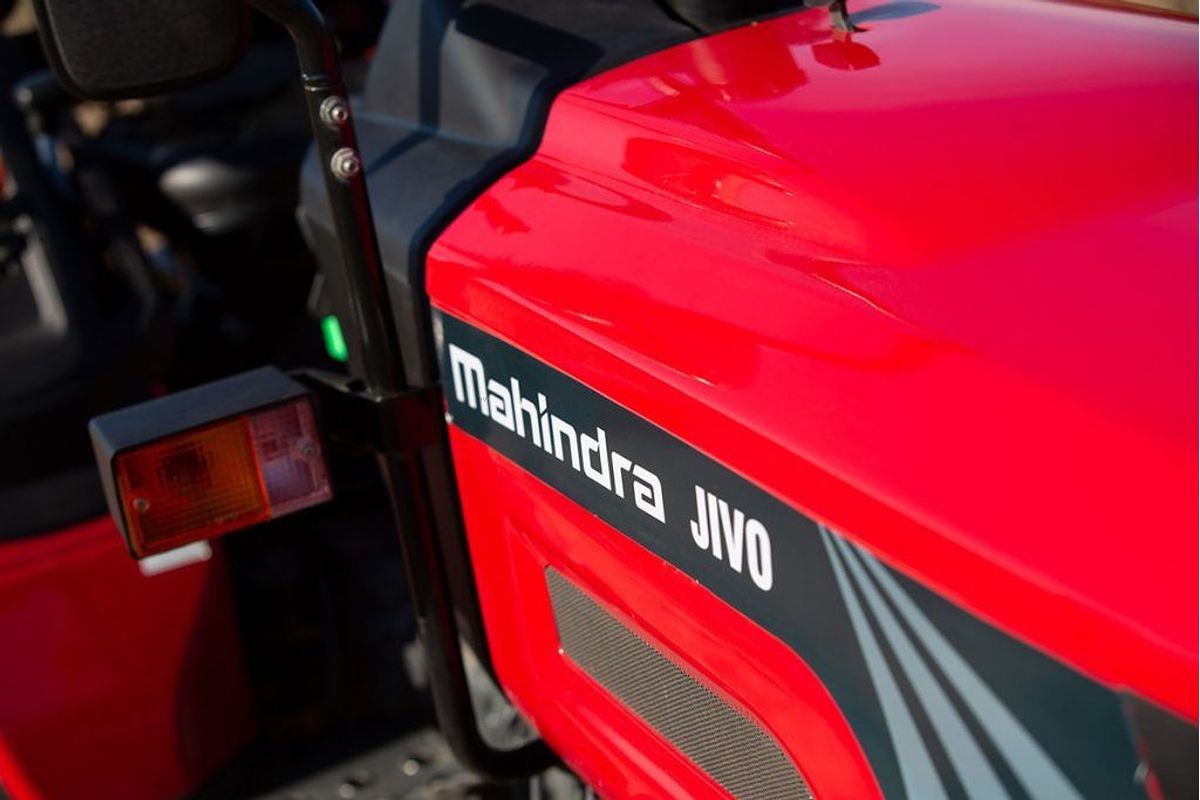 2025 Mahindra JIVO 24