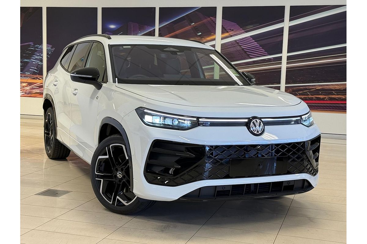 2025 Volkswagen Tayron 195TSI R-Line R4