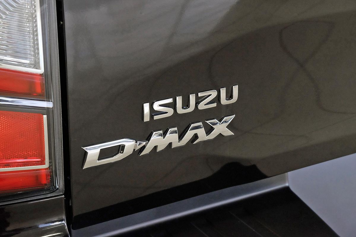 2026 Isuzu D-MAX X-TERRAIN 4X4 image 8