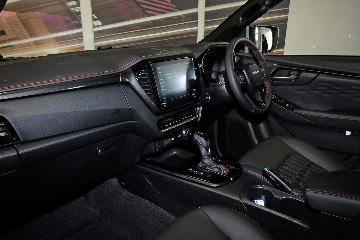 2026 Isuzu D-MAX X-TERRAIN 4X4 image 15