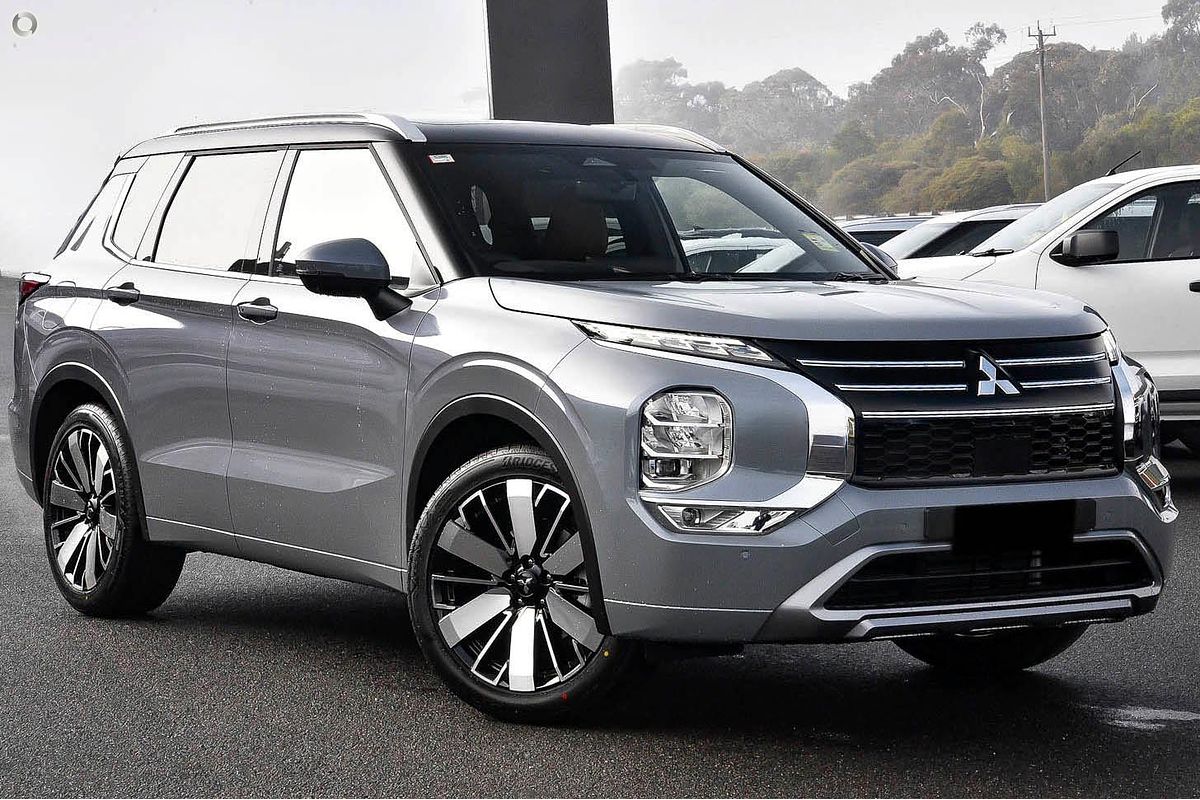 2025 Mitsubishi Outlander Exceed Tourer ZM AWD
