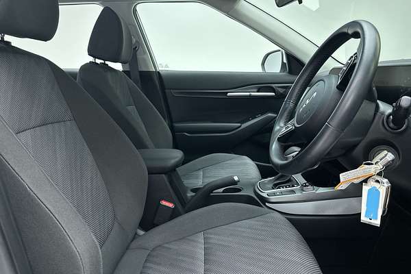 2023 Kia Seltos Sport SP2 PE thumb-12