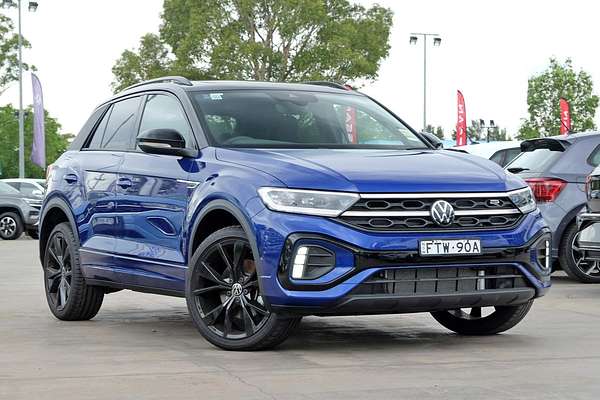 2025 Volkswagen T-Roc 140TSI R-Line D11