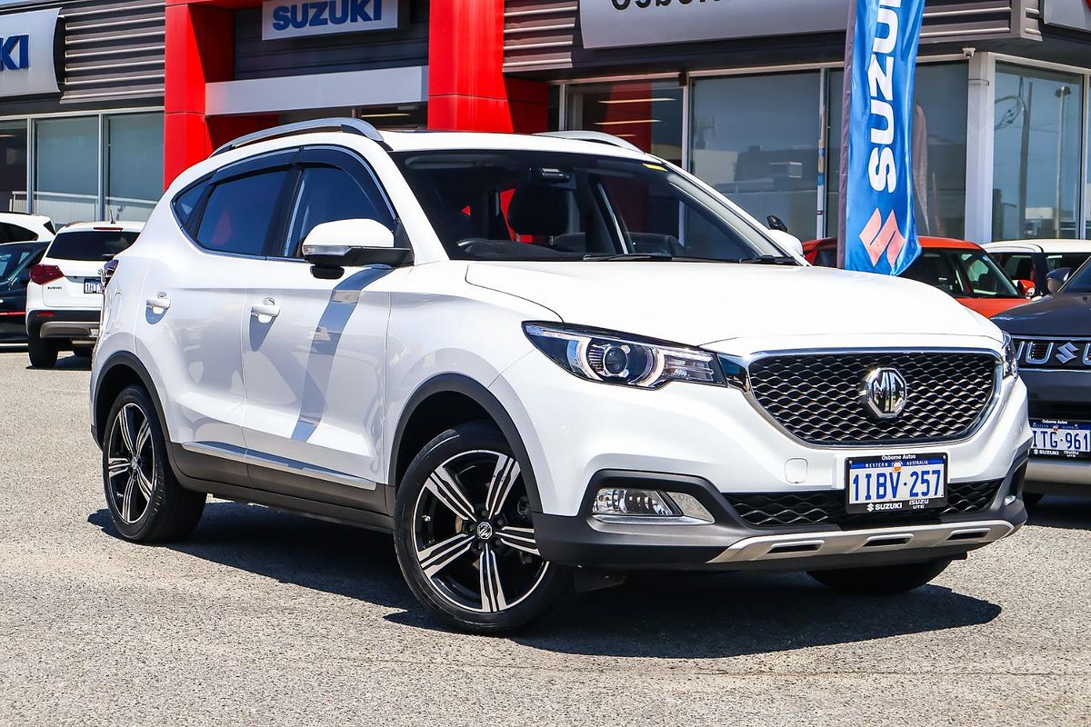 2023 MG ZS Essence AZS1