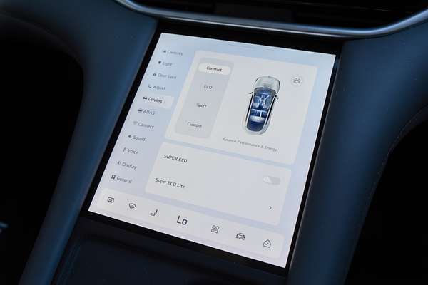 2025 MG IM6 Premium S12L thumb-11