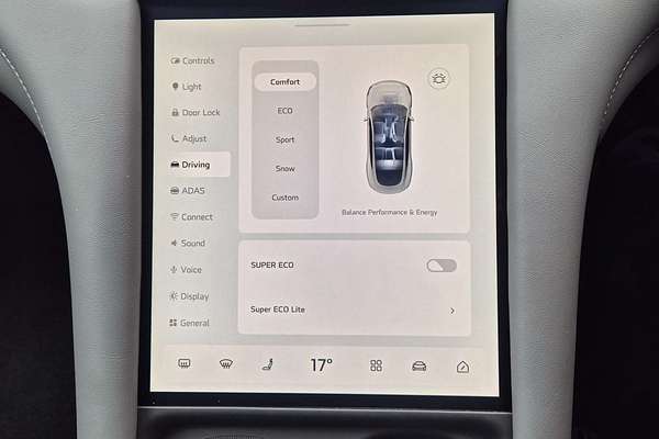 2025 MG IM5 Premium P12L thumb-2