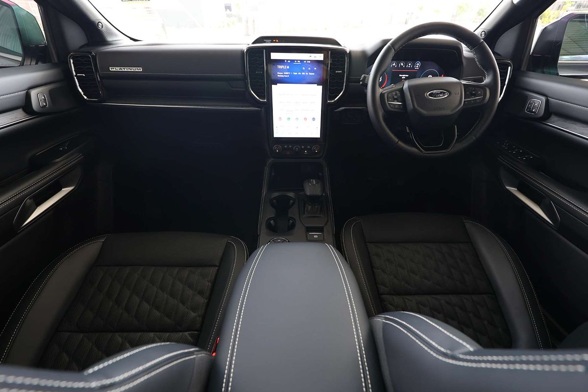 2025 Ford Everest Platinum 3.0L
