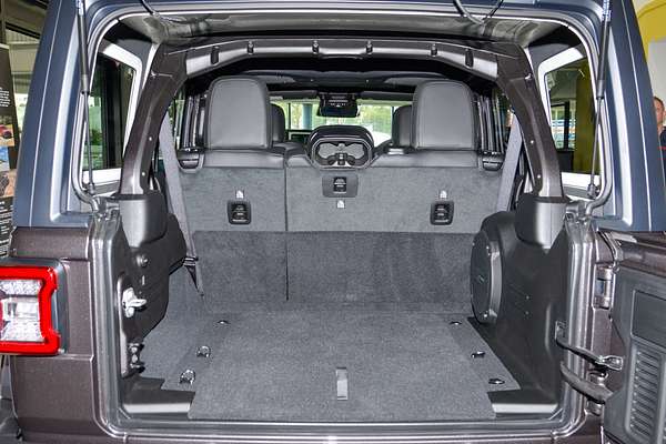 2025 Jeep Wrangler Unlimited Rubicon JL thumb-17