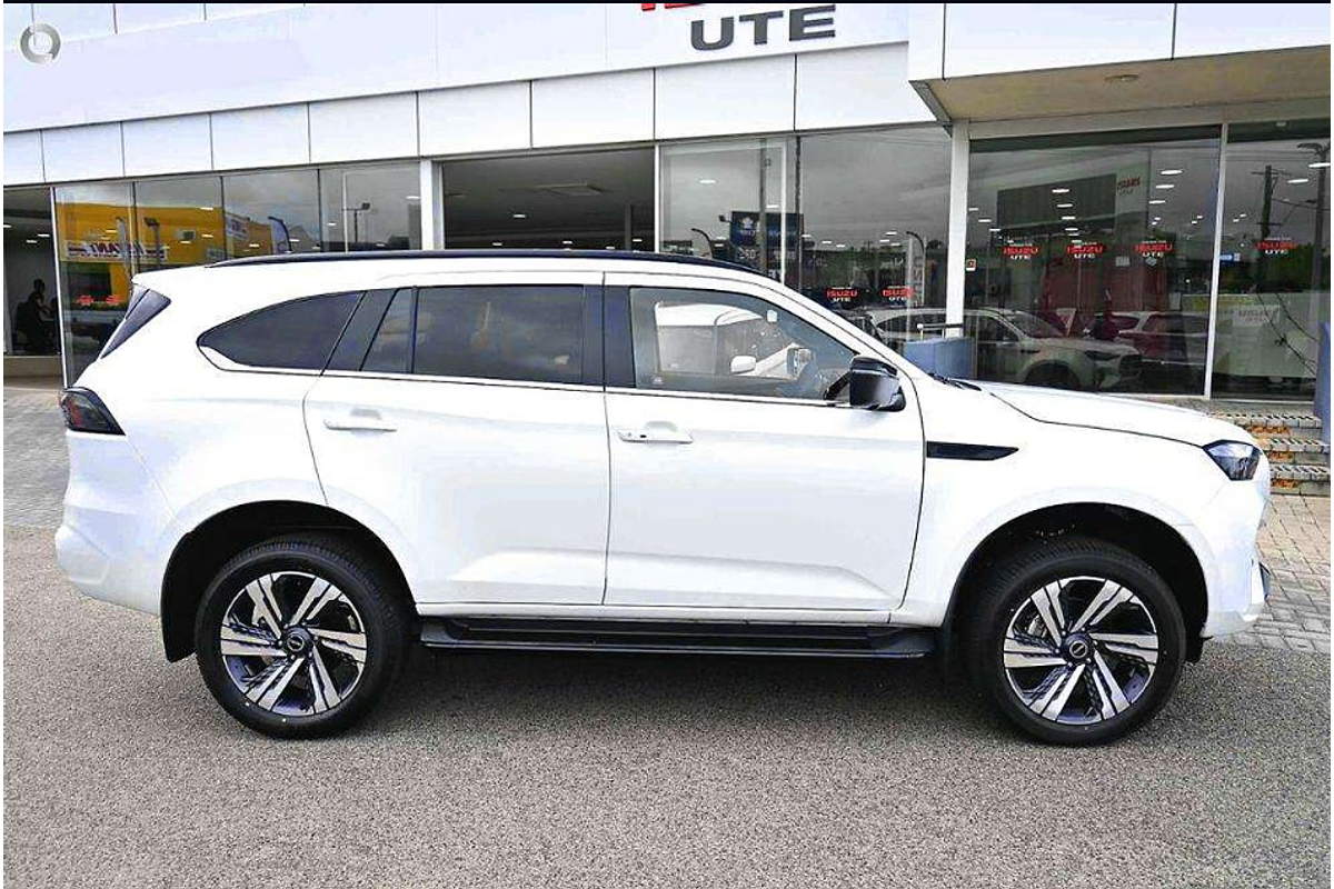 2025 Isuzu MU-X LS-T