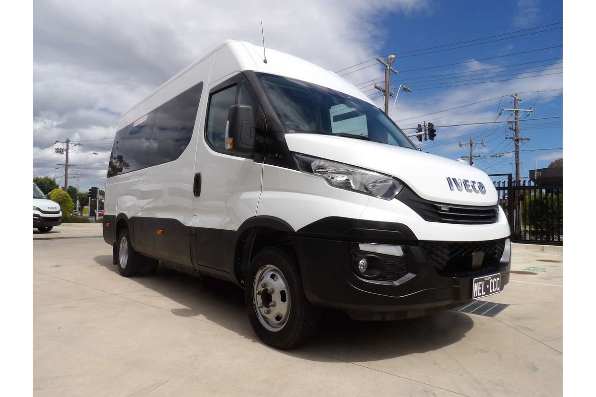 2019 IVECO Daily Minibus Shuttle 12 image 5