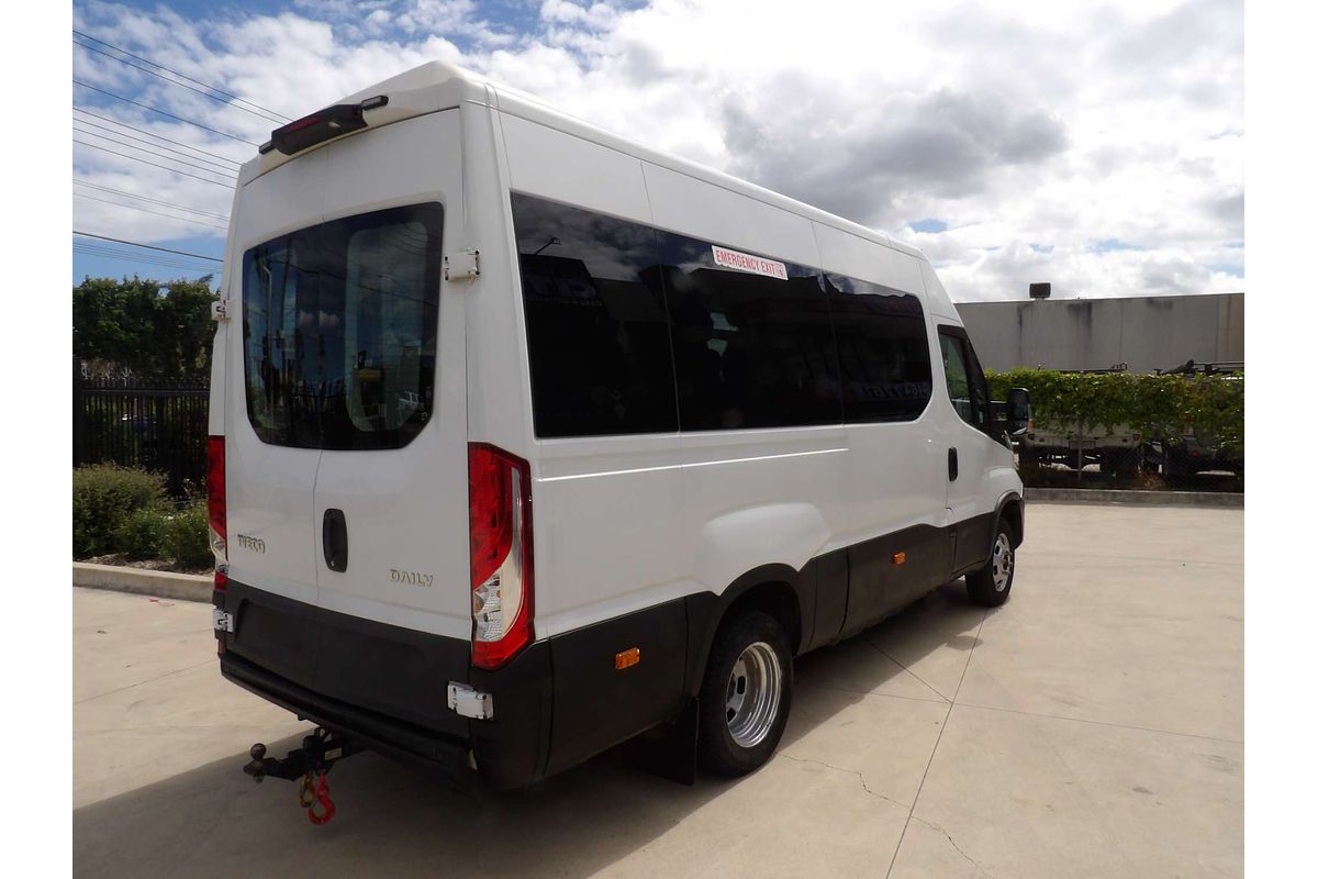 2019 IVECO Daily Minibus Shuttle 12 image 8