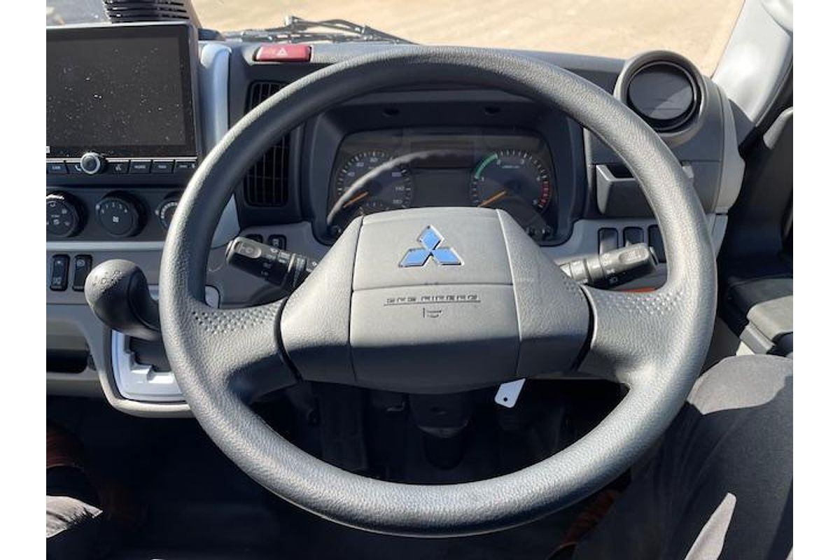 2025 Fuso Canter 515 image 10