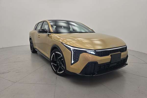 2025 Kia K4 GT-Line CL4m