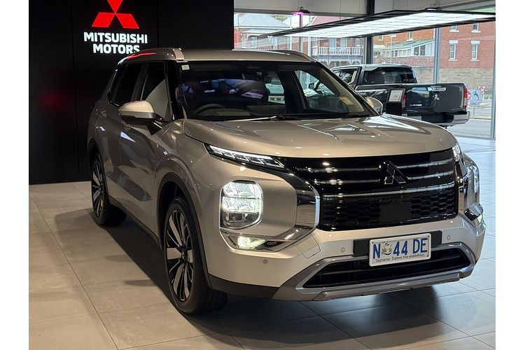 2025 Mitsubishi Outlander Aspire ZM