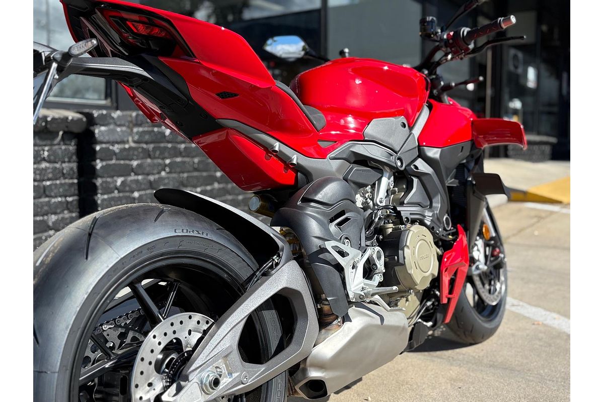 2025 Ducati Streetfighter V4 Streetfighter