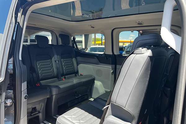 2024 Ford Tourneo Titanium X AV SWB thumb-7