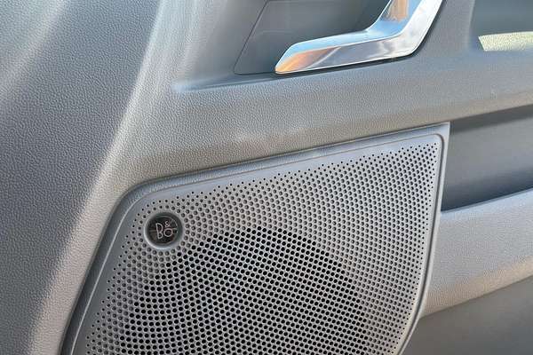 2024 Ford Tourneo Titanium X AV SWB thumb-9