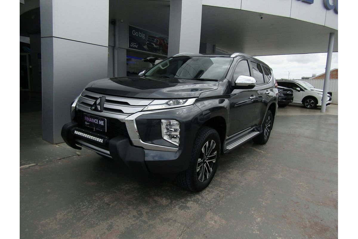 2022 Mitsubishi Pajero Sport GLS QF