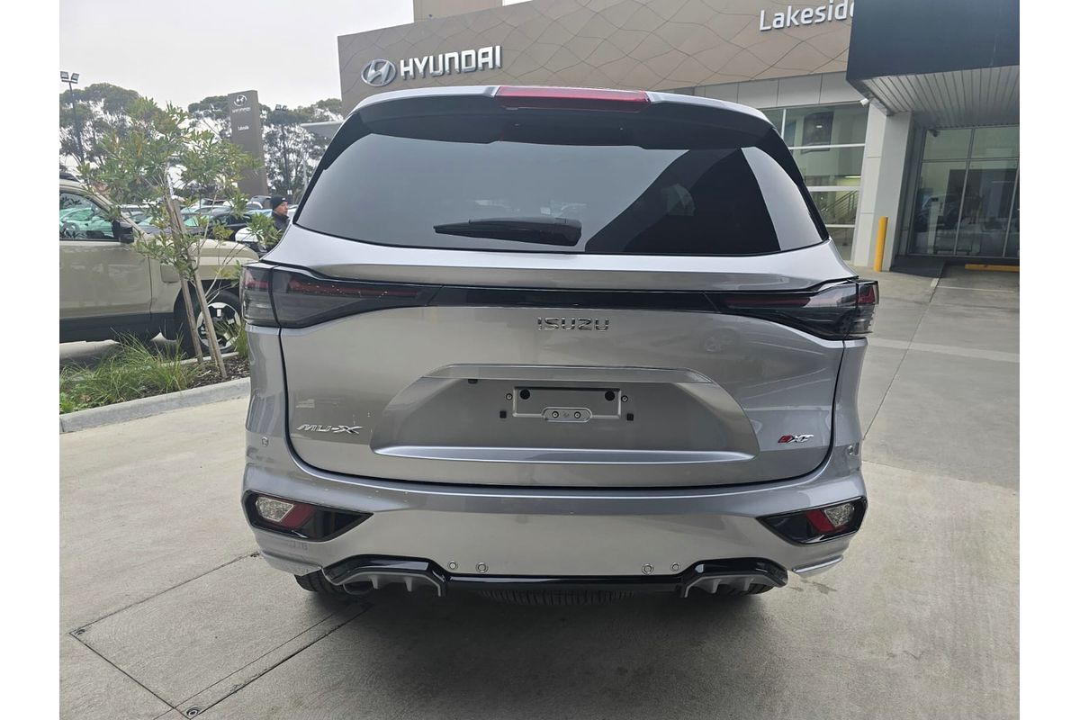 2025 Isuzu MU-X X-TERRAIN image 7
