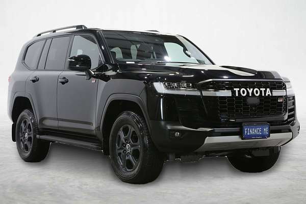 2023 Toyota Landcruiser GR Sport FJA300R