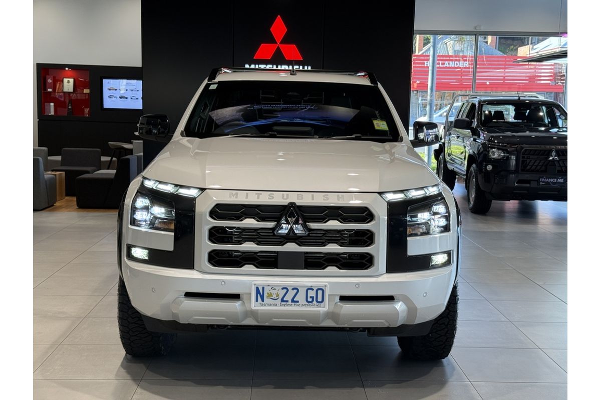 2025 Mitsubishi Triton GSR MV 4X4