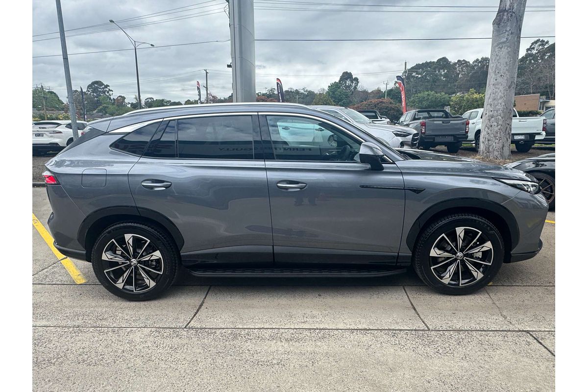 2025 MG HS Super Hybrid Essence AS33P