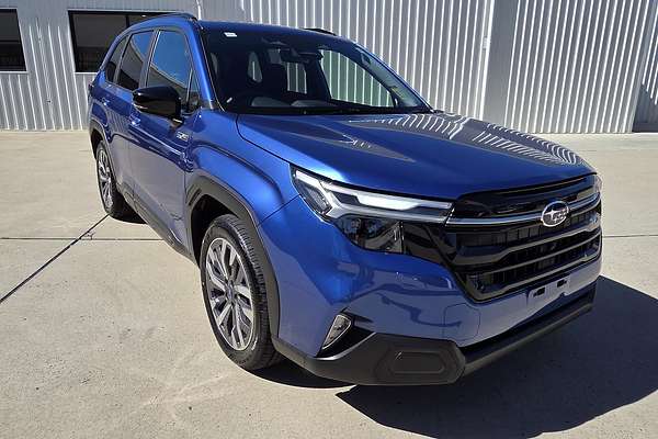 2025 Subaru Forester Hybrid Touring S6