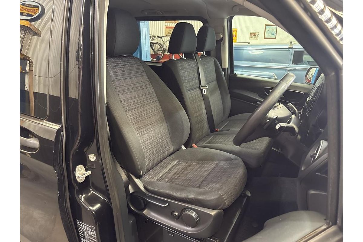 2016 Mercedes-Benz Valente 116 BLUETEC 447