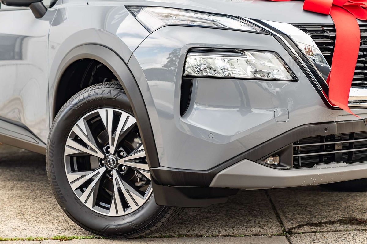 2024 Nissan X-TRAIL ST-L T33