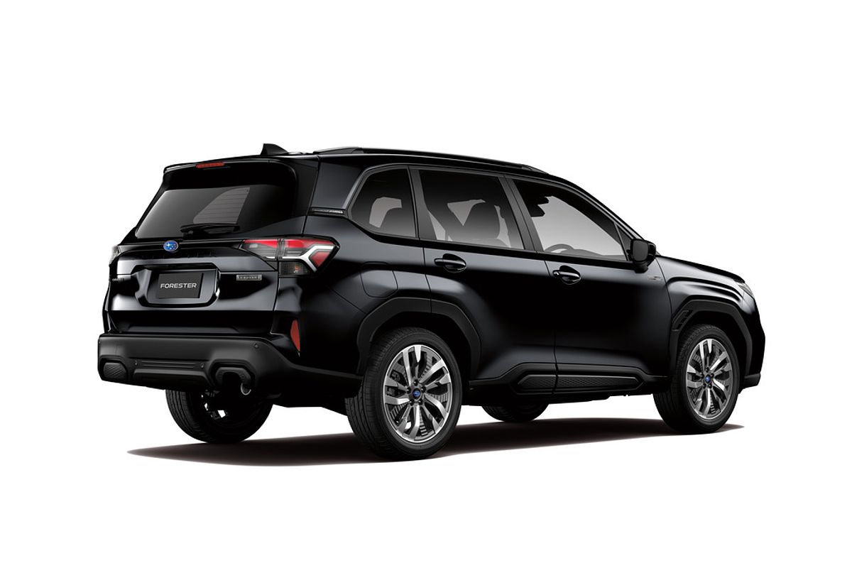 2025 Subaru Forester Hybrid Touring S6