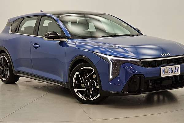 2025 Kia K4 GT-Line CL4m