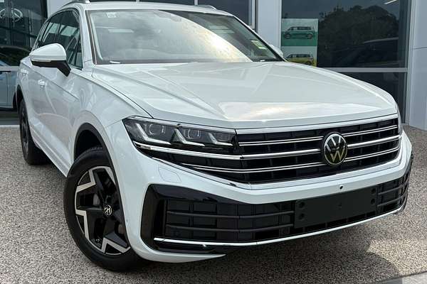 2025 Volkswagen Touareg 170TDI RC