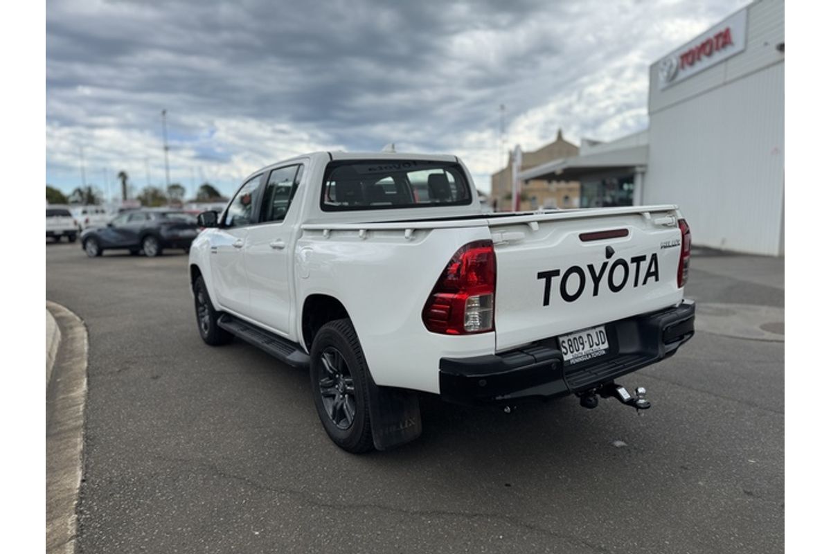 2024 Toyota Hilux SR GUN126R 4X4