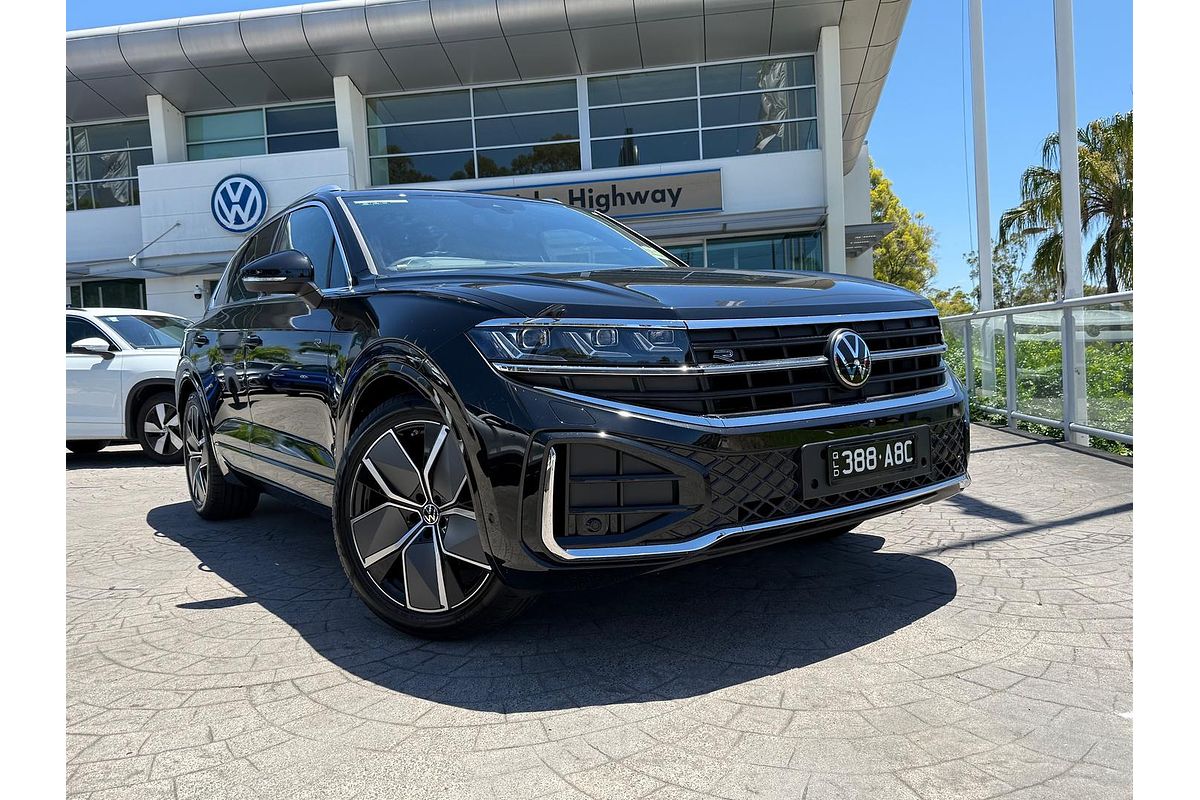 2025 Volkswagen Touareg 210TDI R-Line RC