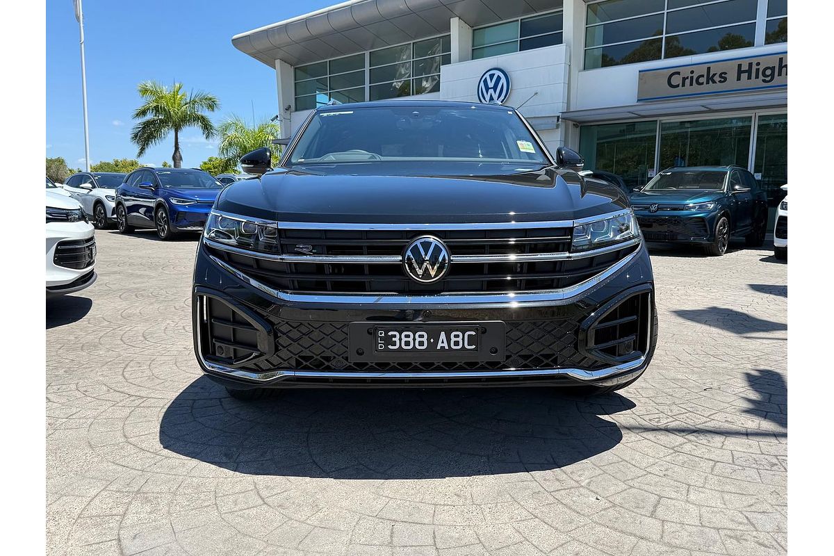 2025 Volkswagen Touareg 210TDI R-Line RC