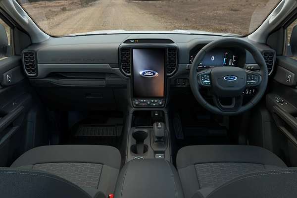2025 Ford Ranger Super Duty 4X4 thumb-11