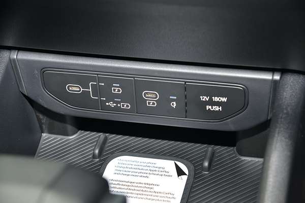 2025 Kia K4 GT-Line CL4m thumb-14